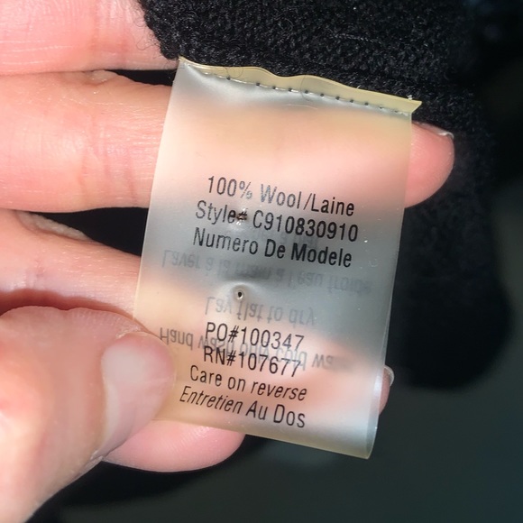 Alice & Olivia black grandpa cardigan sweater  –– NWT‼️ SALE - Picture 13 of 13